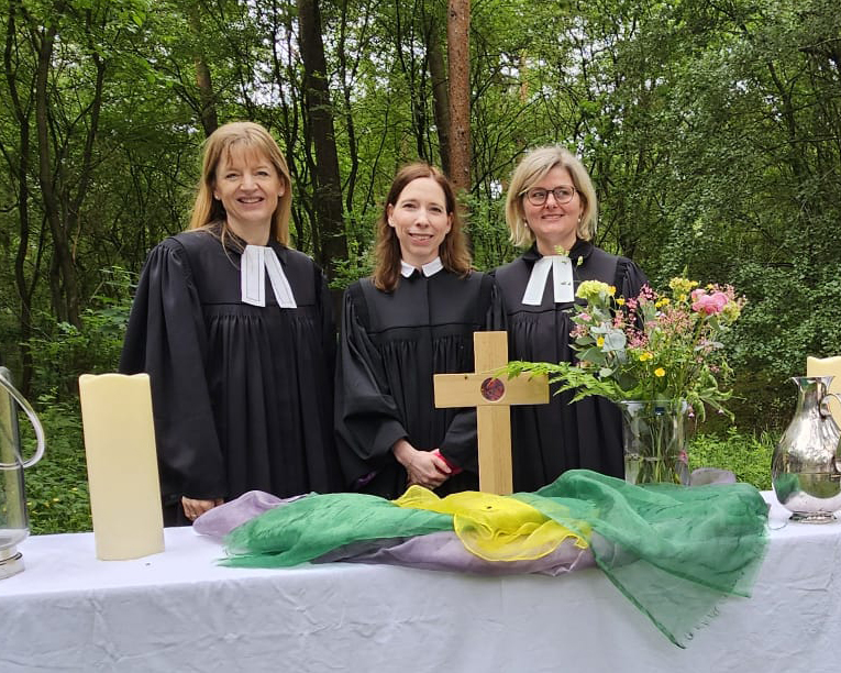 Wald-Gottesdienst der Kirchengemeinden Schenefelds und Halstenbek